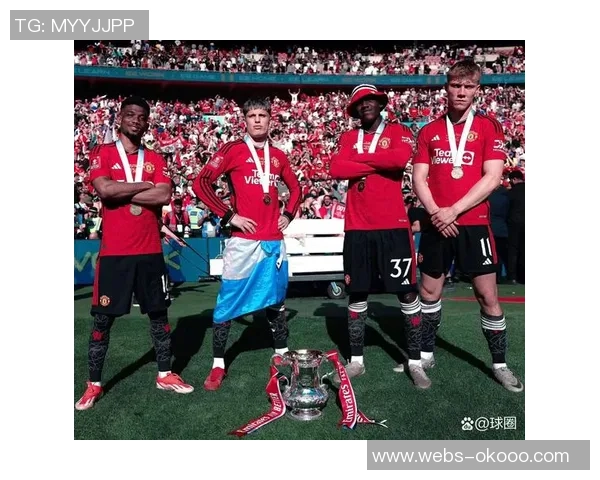 卢卡库重返赛场展现强大实力引发球迷热议与期待 卢卡库重返赛场展现强大实力引发球迷热议与期待