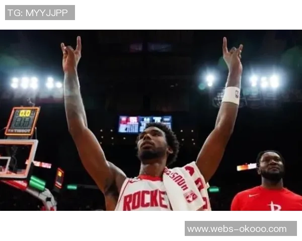 布鲁克洛佩斯：从篮坛新星到冠军中坚的华丽转身与成长之路